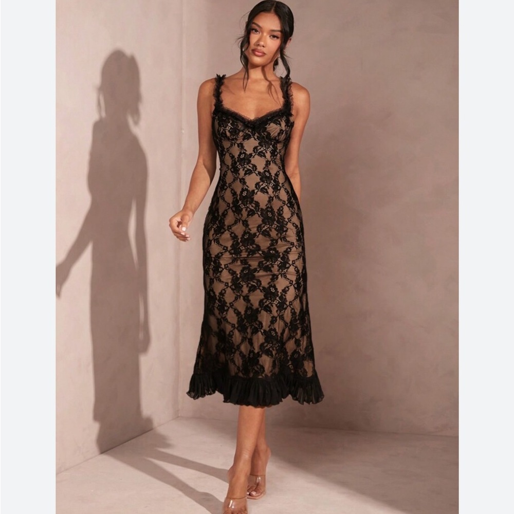 SHEIN BAE Elegant And Sexy See-Through Lace Mid-Length Dress size Large